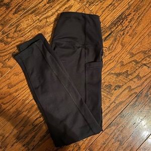 Apana leggings